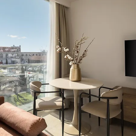 Portovista Luxury Urban Apartment